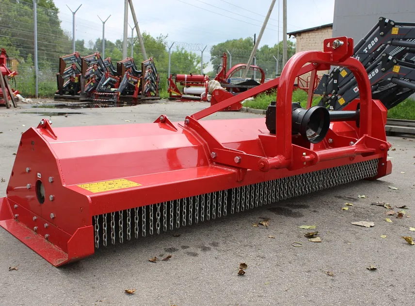 Мульчерная косилка Metal-Fach Z-022/5 с цепной защитой